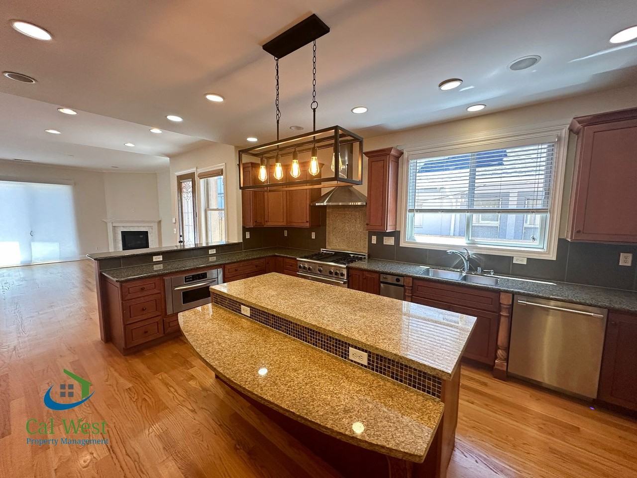 419 Leland Ave - Photo 2 of 50