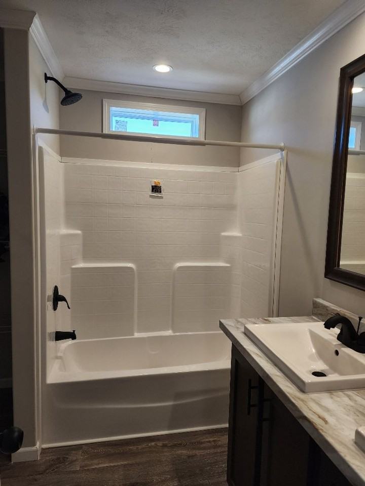 1011 Madison 512 - Photo 7 of 19