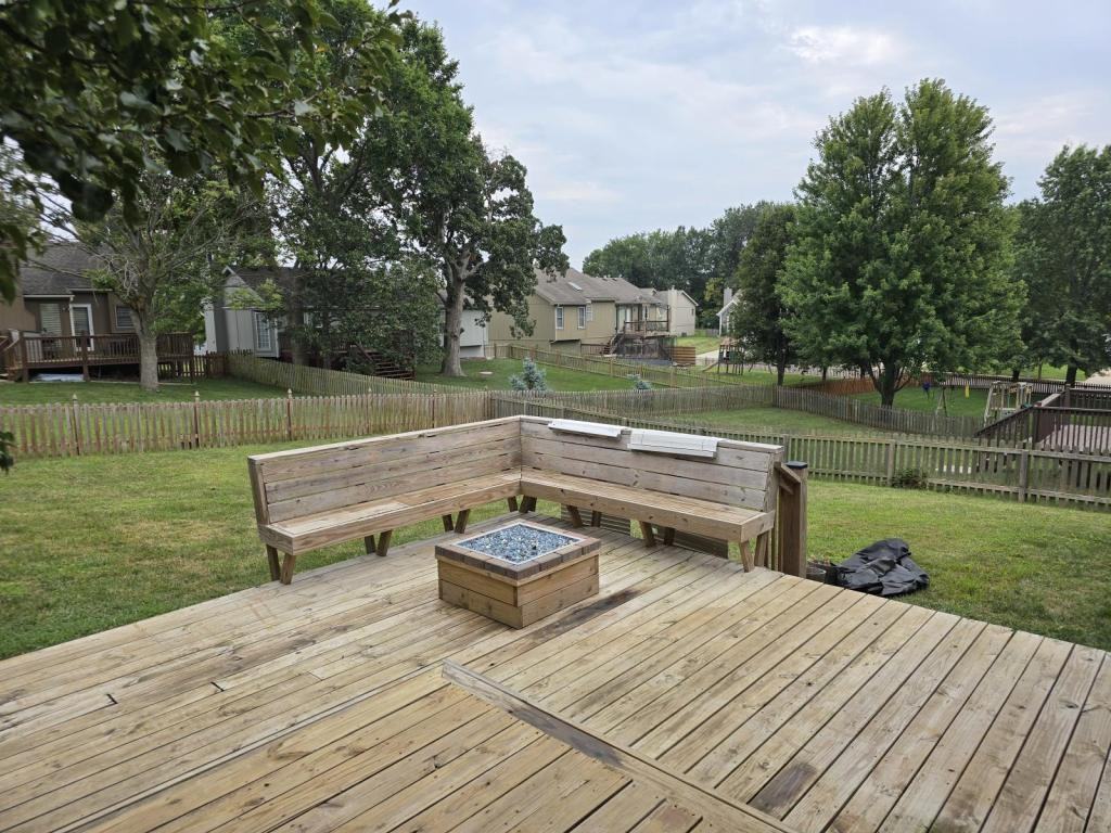 7709 N Mersington Ave - Photo 7 of 7