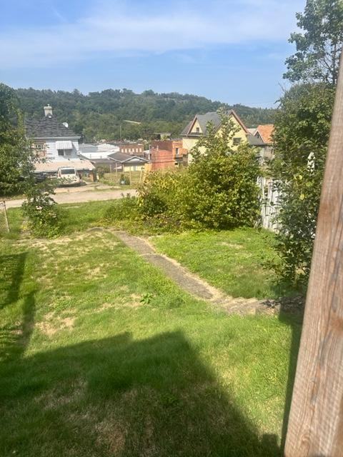 21 Mckee Ave - Photo 3 of 11