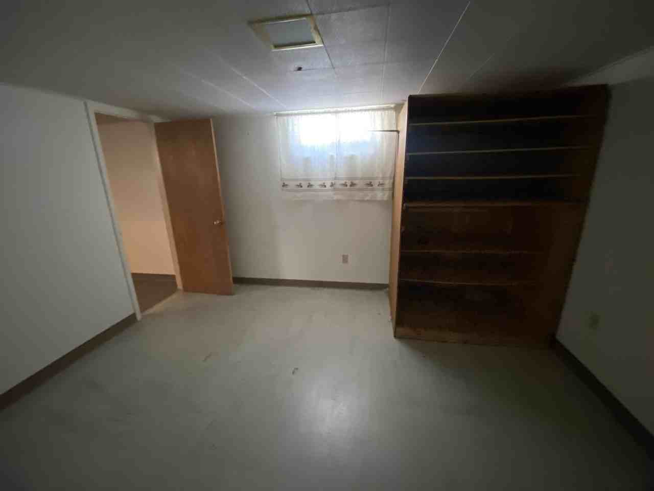 225 La Paloma Dr - Photo 7 of 47