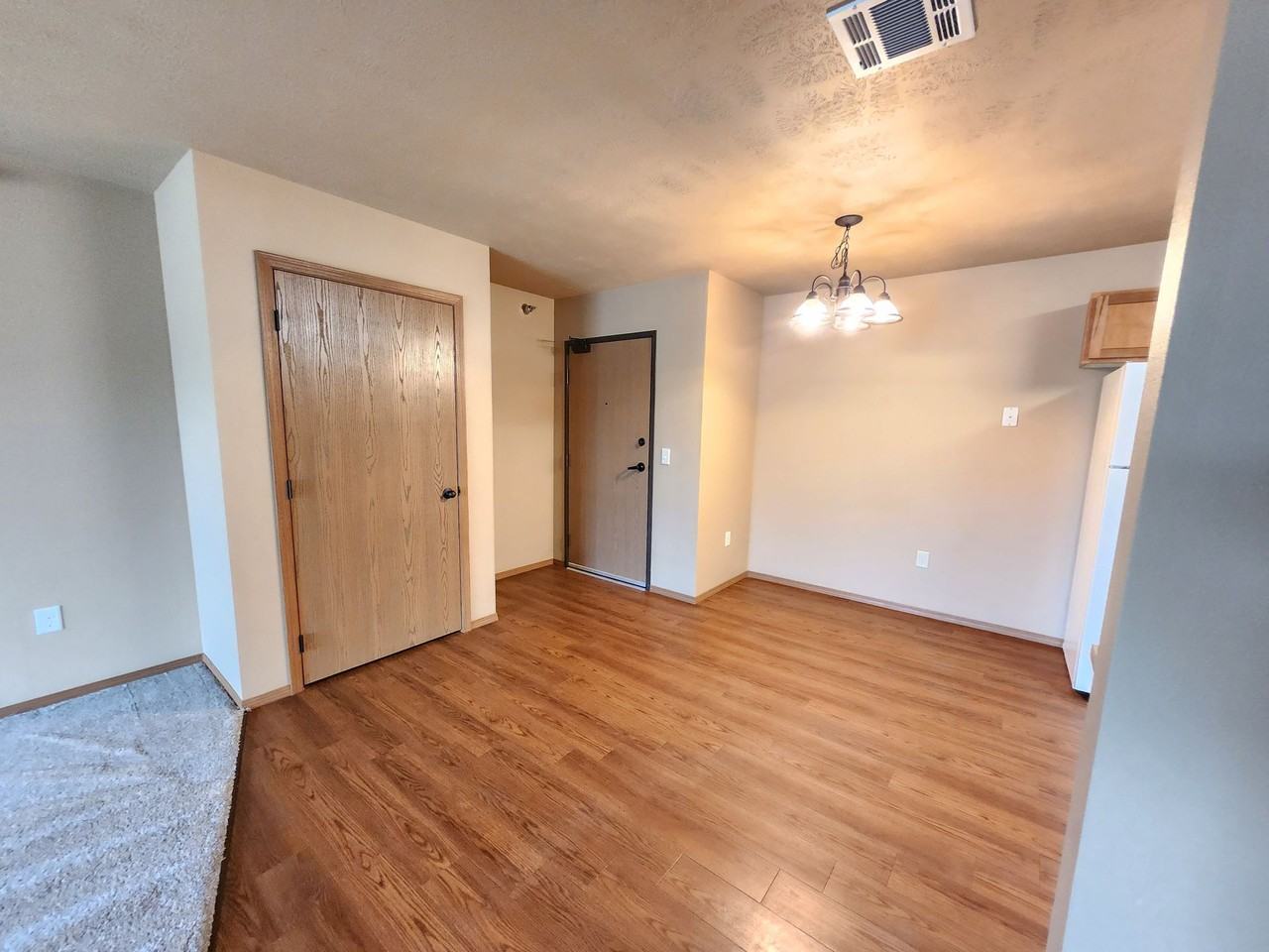 Sunrise Apartments - Photo 4 of 15