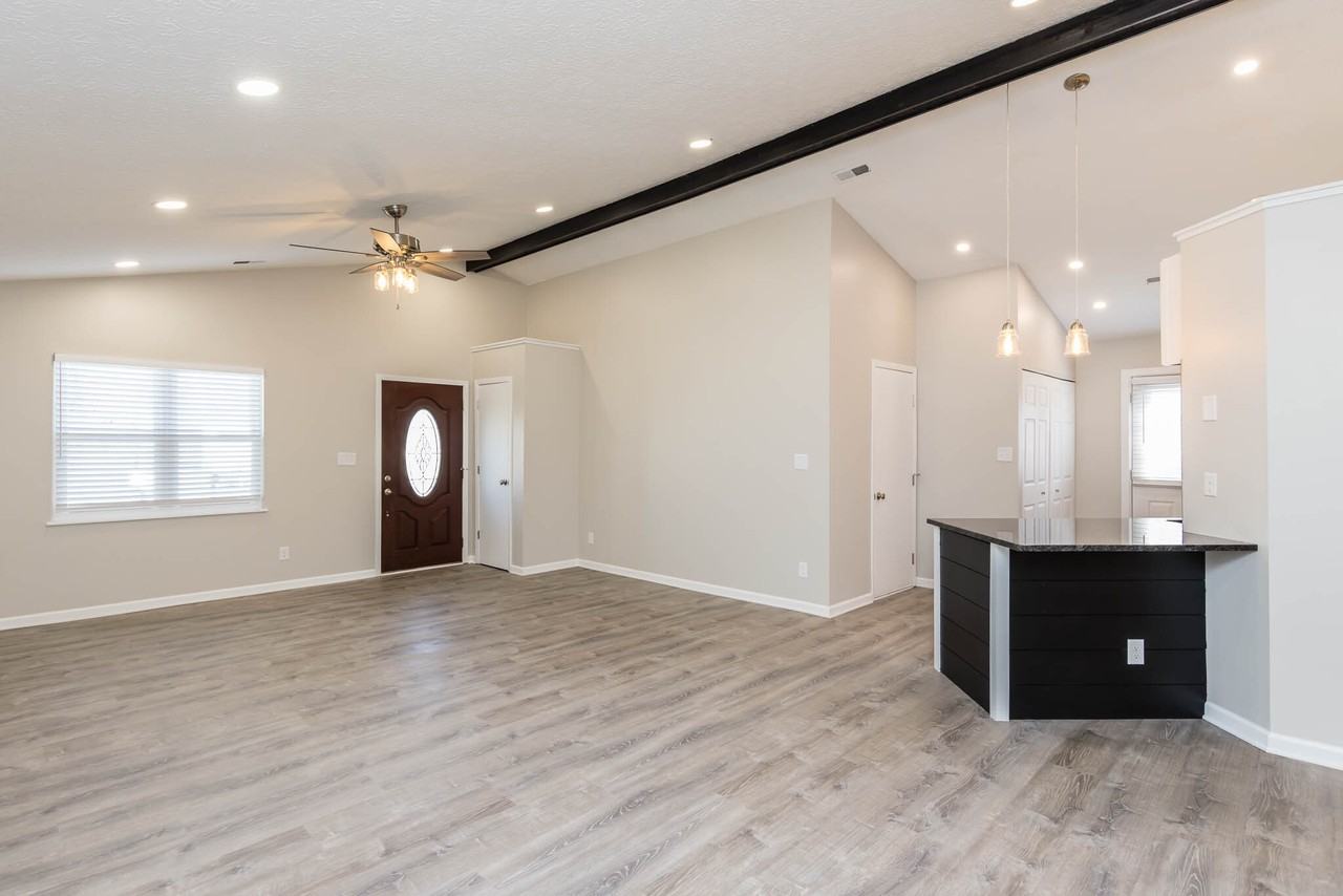2393 Sawbury Blvd - Photo 2 of 49