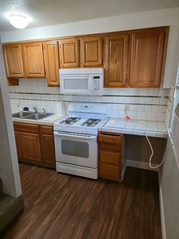 15th Street - Photo 3 of 10