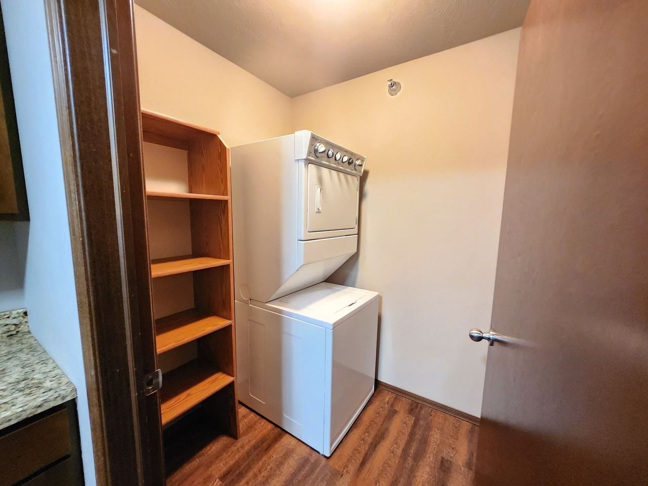 PRAIRIE POINTE APARTMENTS - Photo 3 of 15