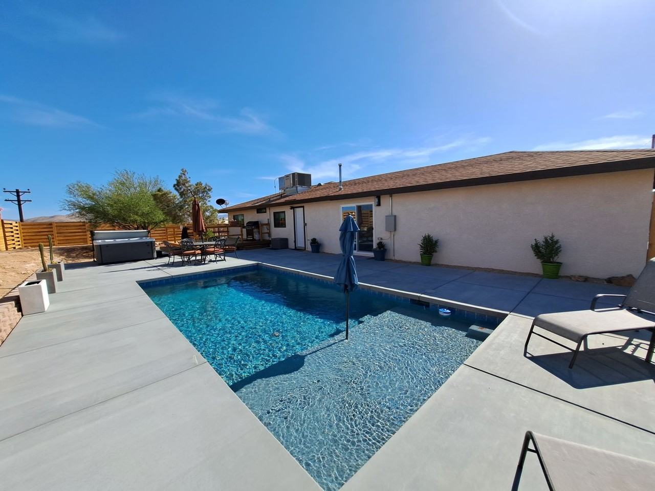 2453 Sunny Vista Rd - Photo 2 of 18