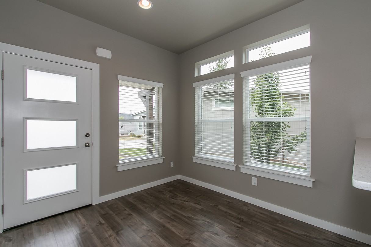 1357 Turtle Ln - Photo 2 of 19