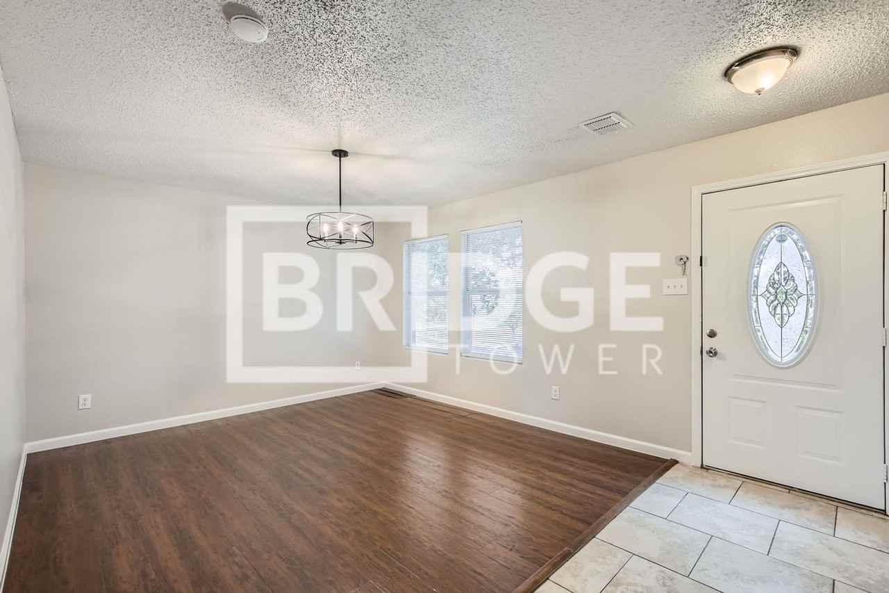 1433 Glenwick Drive - Photo 2 of 24