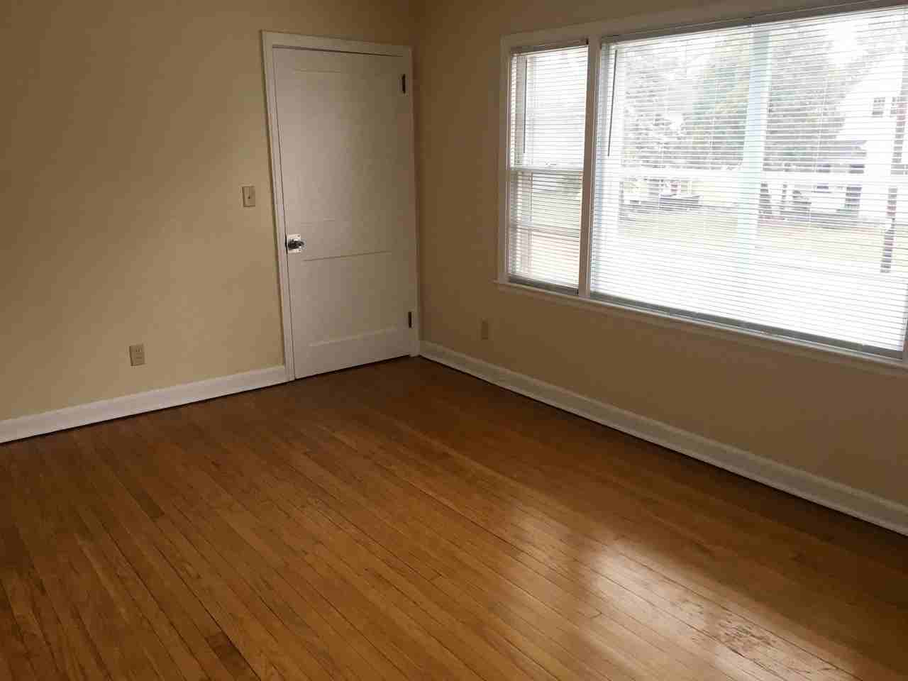 2405 N 6th Street - Photo 3 of 43