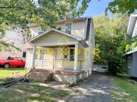 featured image of 229 Santa Clara Ave