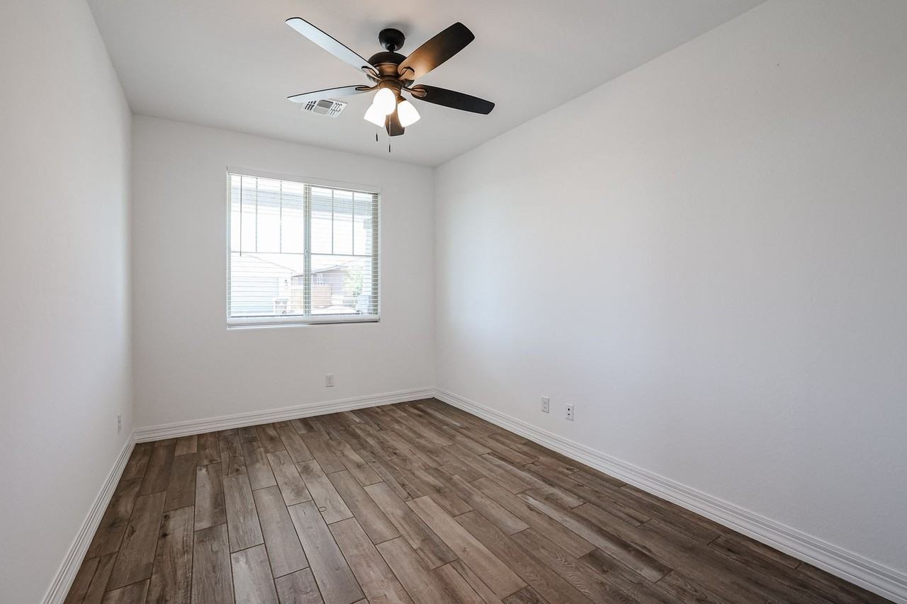 31769 N 130th Ave - Photo 7 of 49