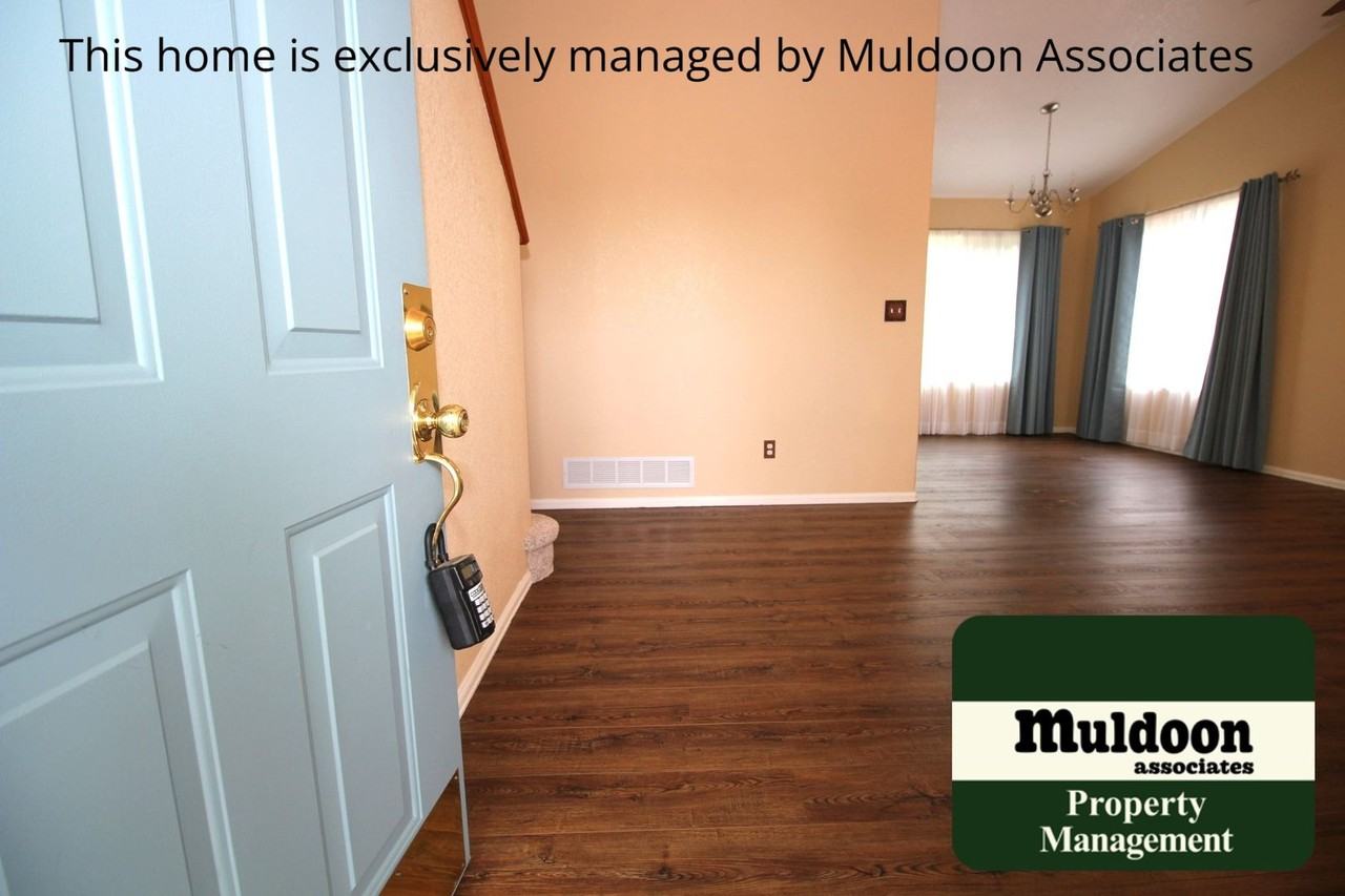 2651 Haystack Dr - Photo 3 of 43