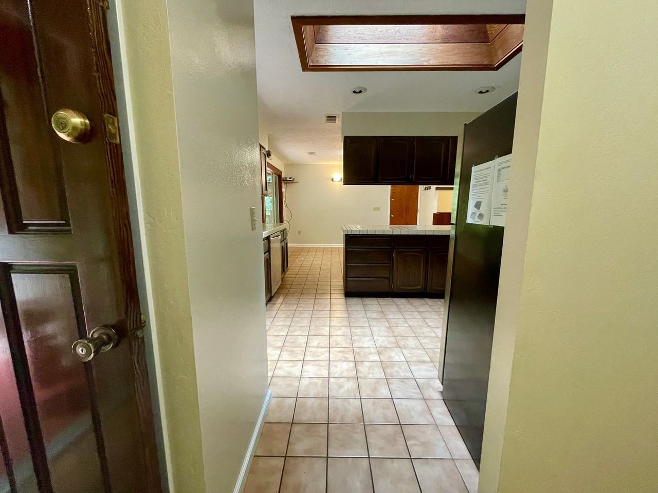 2485 Sonnenfelt Rd - Photo 6 of 50