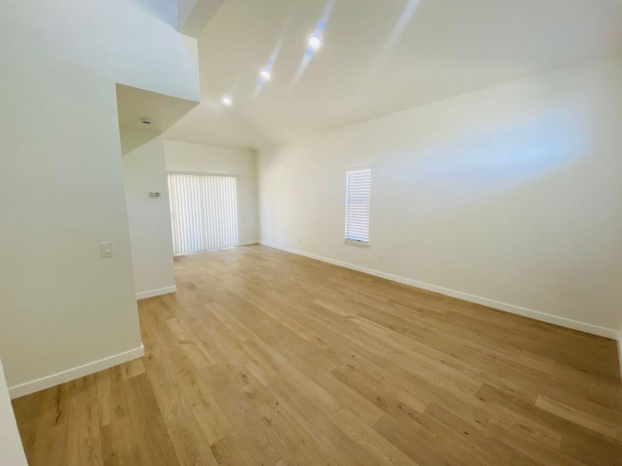 9235 Thoroughbred Way - Photo 2 of 20