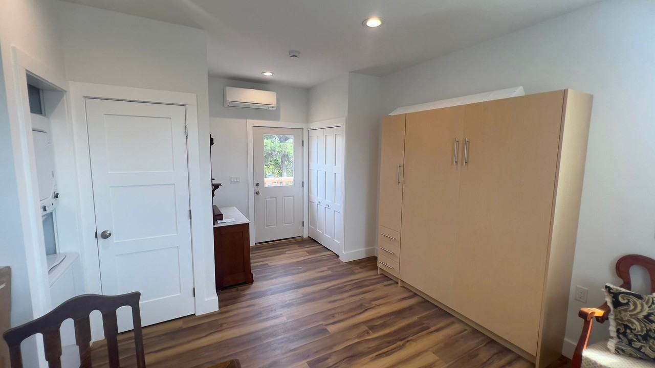 1707 N Franklin St - Photo 7 of 9