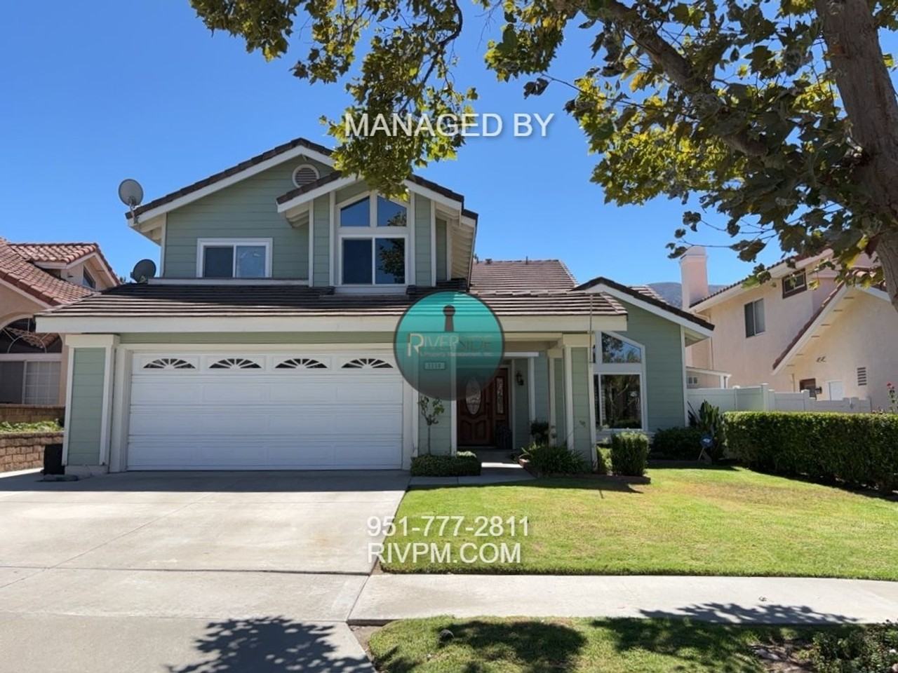 2230 Pepperwood Ln - Photo 2 of 41