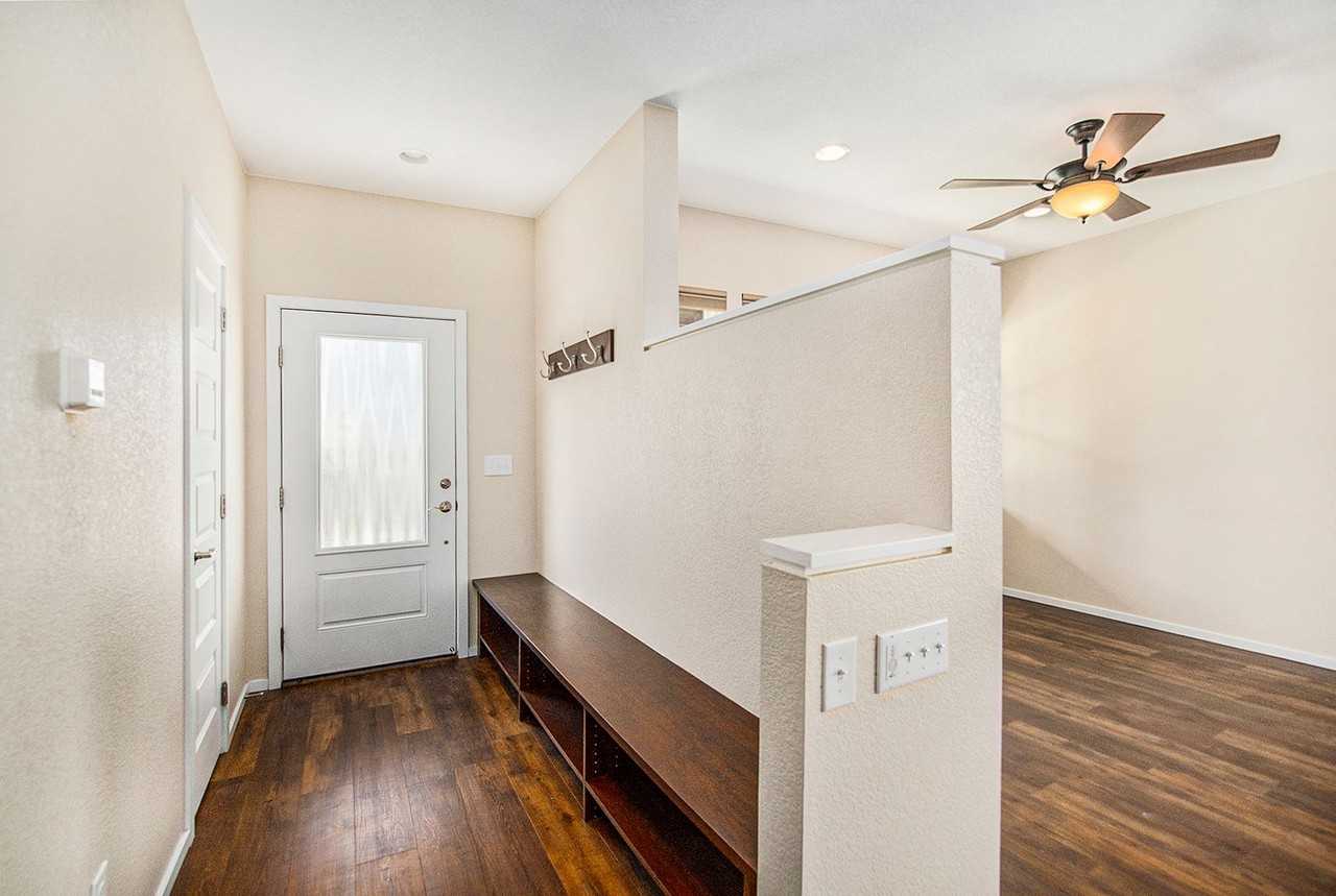 6758 Osage St - Photo 3 of 27