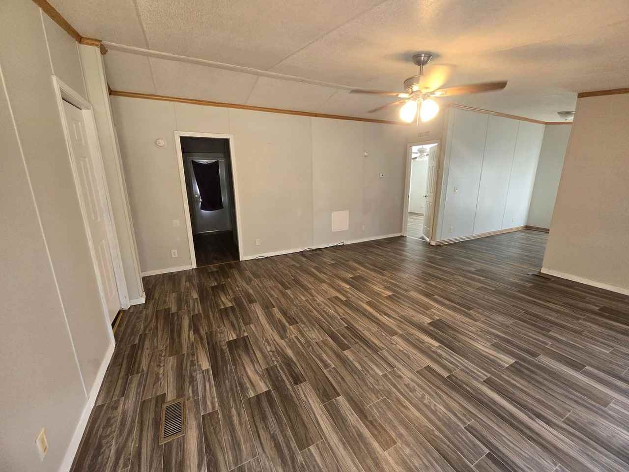 3905 County Road 913 - Photo 3 of 18