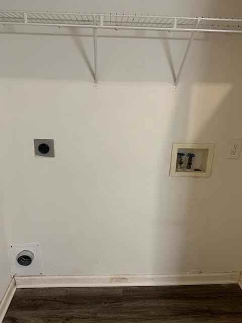 2704 Bluff View Dr #B - Photo 6 of 16