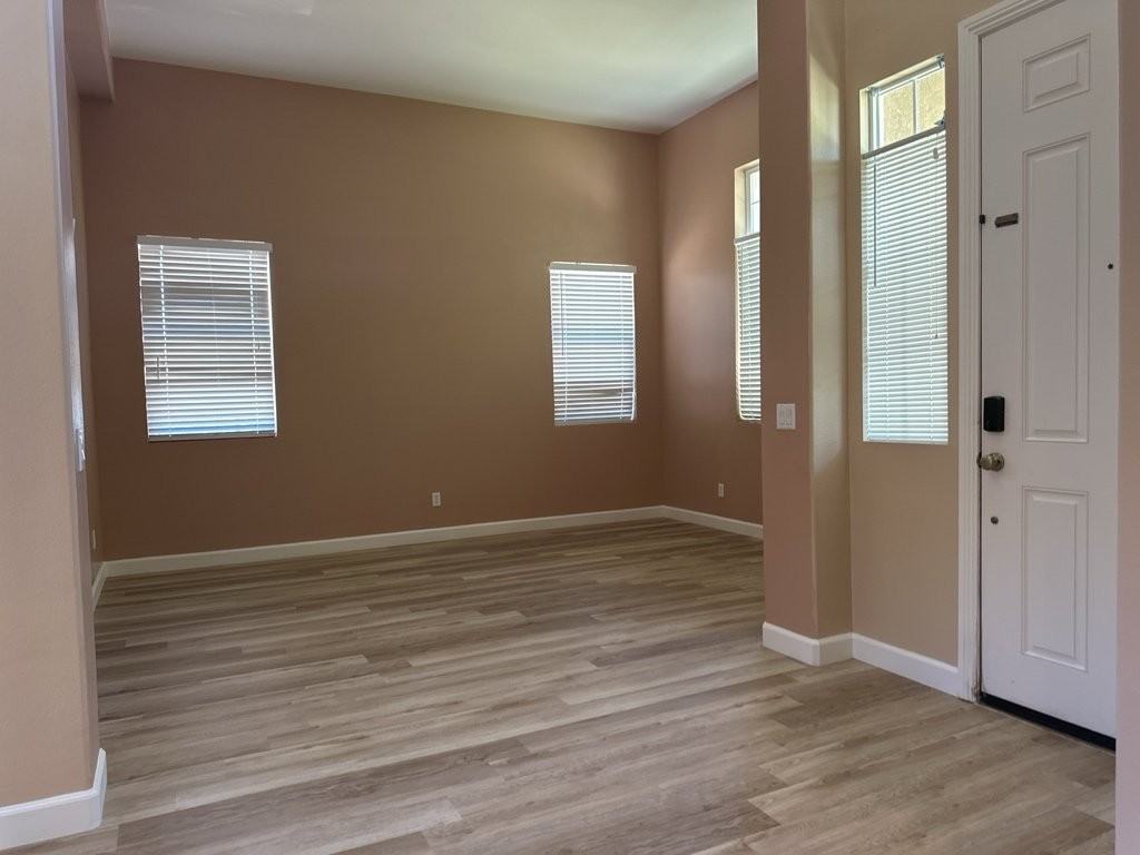 13625 Brisbane Ct - Photo 4 of 18