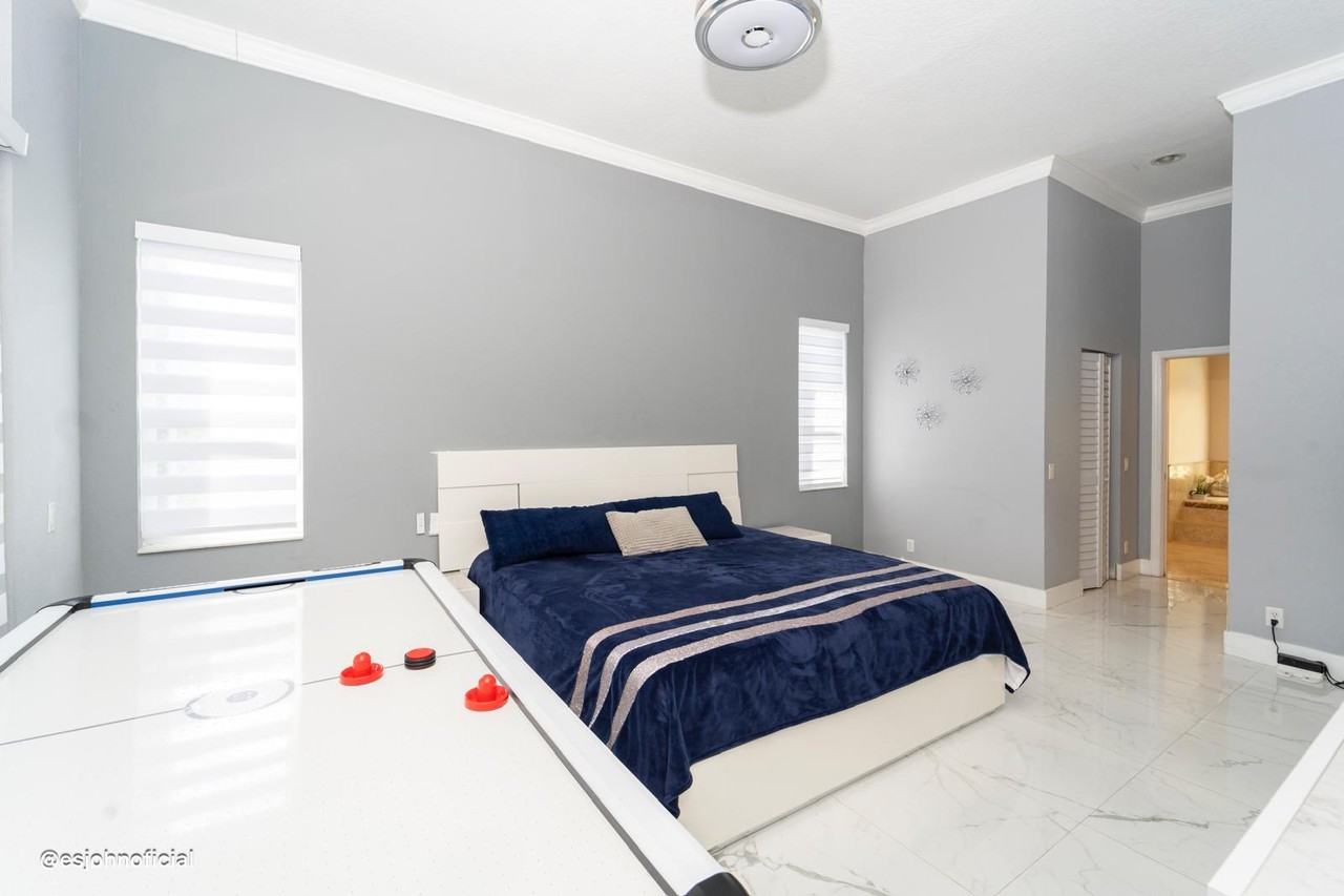 8252 Nw 44th St #NA - Photo 6 of 36