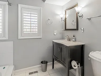 1610 N Larrabee St #1 - Photo 3 of 14