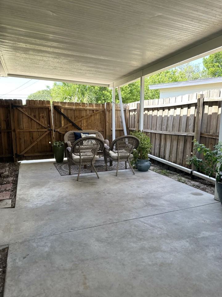 9372 88th Way #NA - Photo 4 of 10