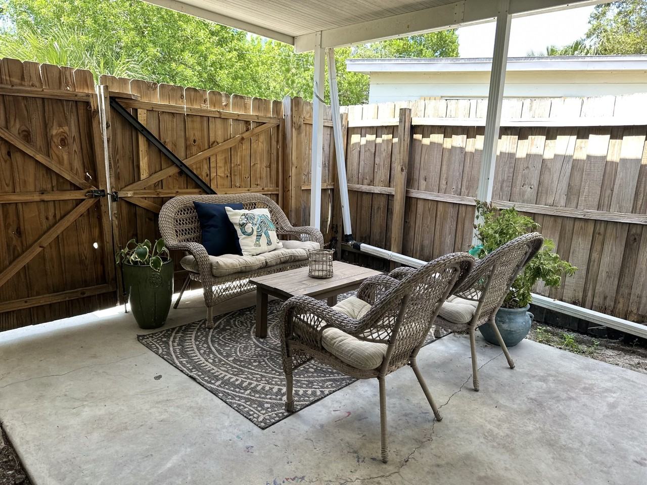 9372 88th Way #NA - Photo 5 of 10