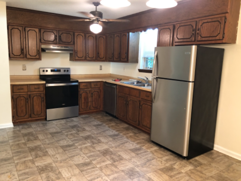 10 Seven Oaks Dr - Photo 2 of 13