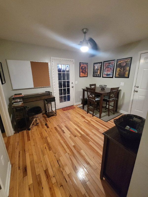 524 Rothwood Ave - Photo 5 of 10