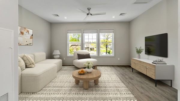 Hudson Place Apartments - Photo 2 of 10