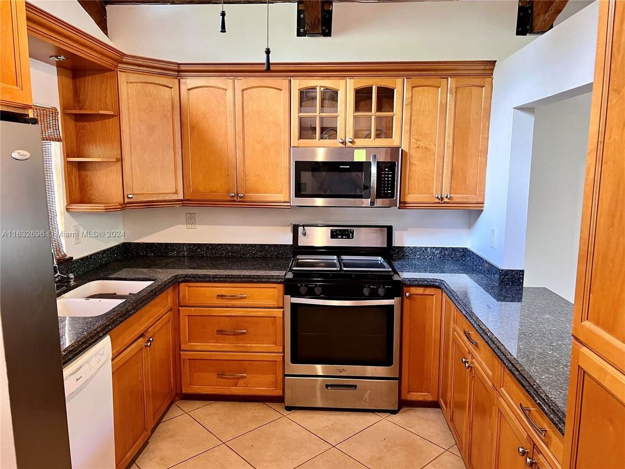 11372 Sw 112th Circle Ln S - Photo 2 of 8