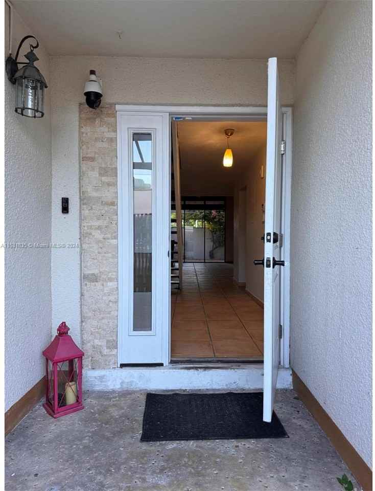 1705 Sw 131st Place Cir S - Photo 3 of 8