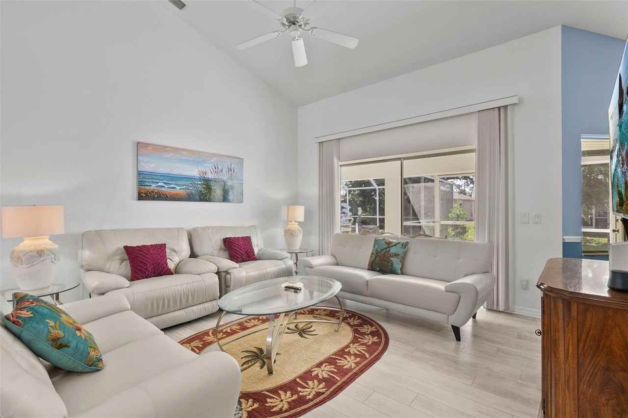 4812 Kenvil Dr - Photo 5 of 46