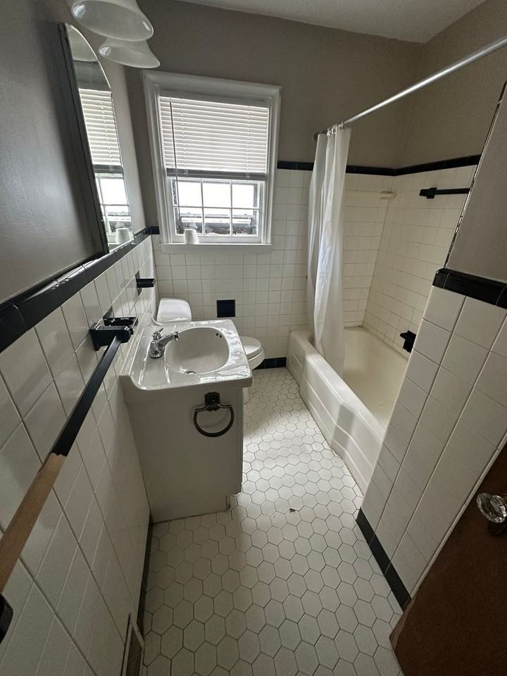 1517 South Ave - Photo 5 of 7