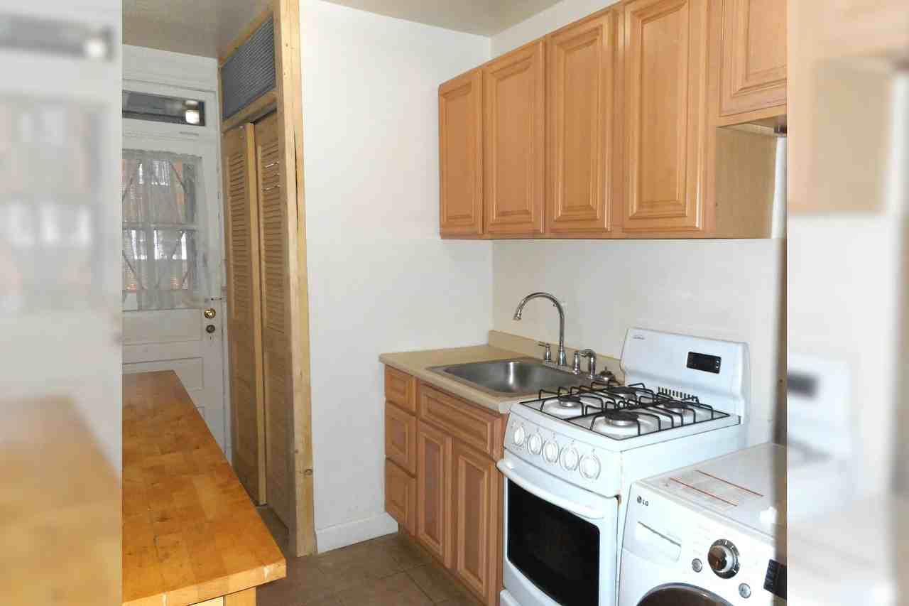 6612 14th St Nw - Photo 3 of 8