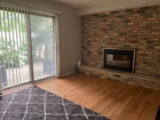 2218 Oregon Ct - Photo 2 of 9