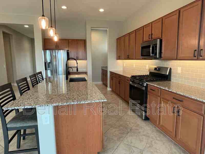 21046 E Mayberry Rd - Photo 4 of 32