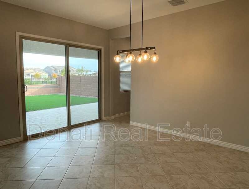 21046 E Mayberry Rd - Photo 7 of 32