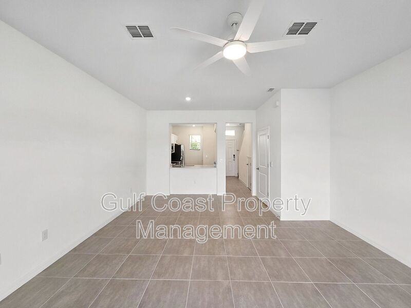 6322 Whetstone Ct - Photo 3 of 21