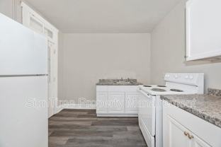220 Summit Ave #2F - Photo 1 of 1