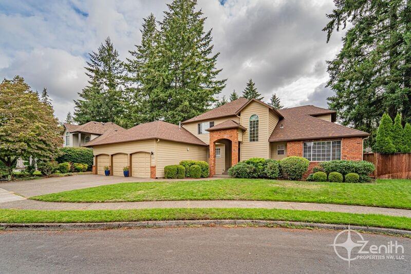 1405 Ne 158th Ct - Photo 2 of 48