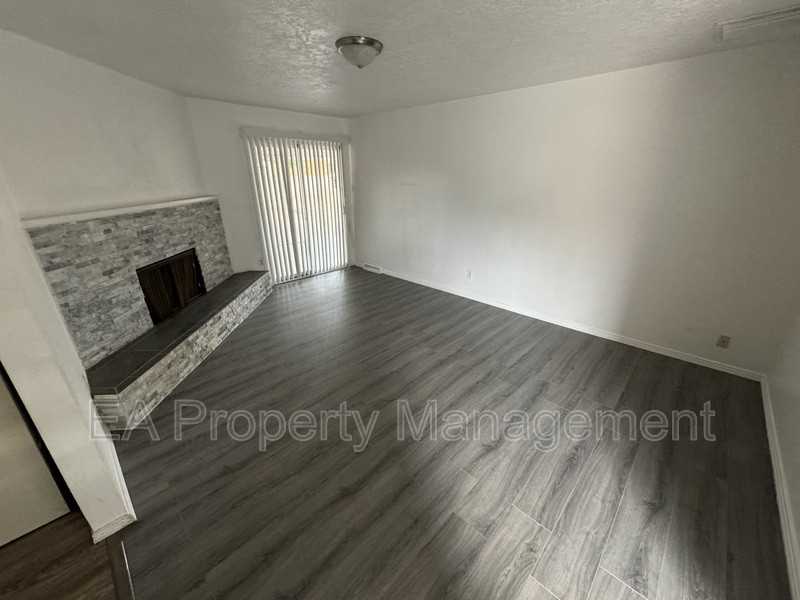 10321 Santa Paula Ave Ne - Photo 6 of 16