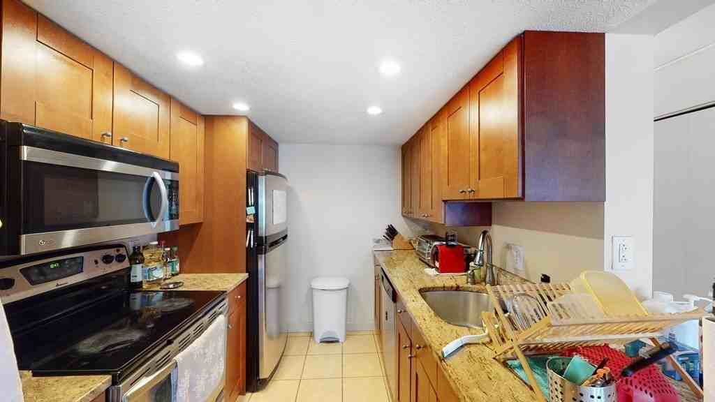 108 Peterborough St #3E - Photo 7 of 11