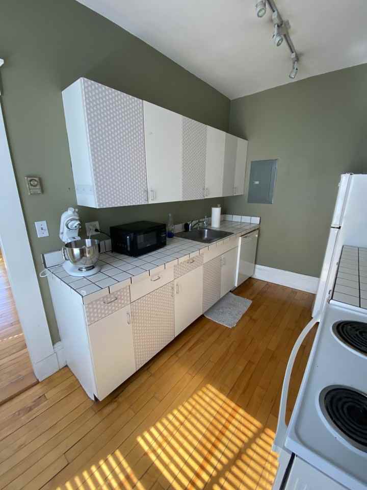 600 Massachusetts Ave #3 - Photo 7 of 12