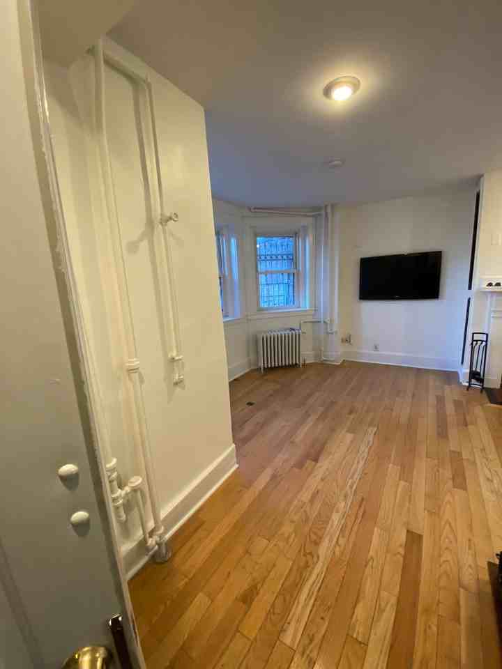 458 Beacon St #1 - Photo 7 of 17