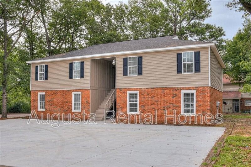 164 Conifer Dr - Photo 2 of 24