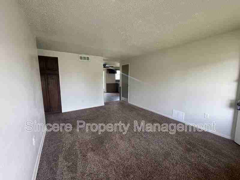 432 Nw 91st St - Photo 2 of 32