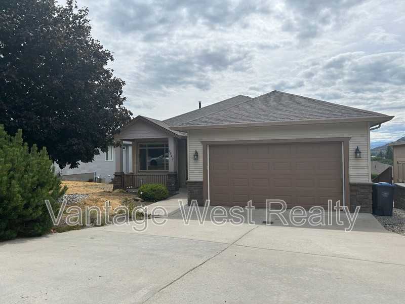 2543 Rhinestone Rd - Photo 2 of 26