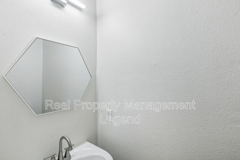 1231 Bethel School Ct - Photo 5 of 30